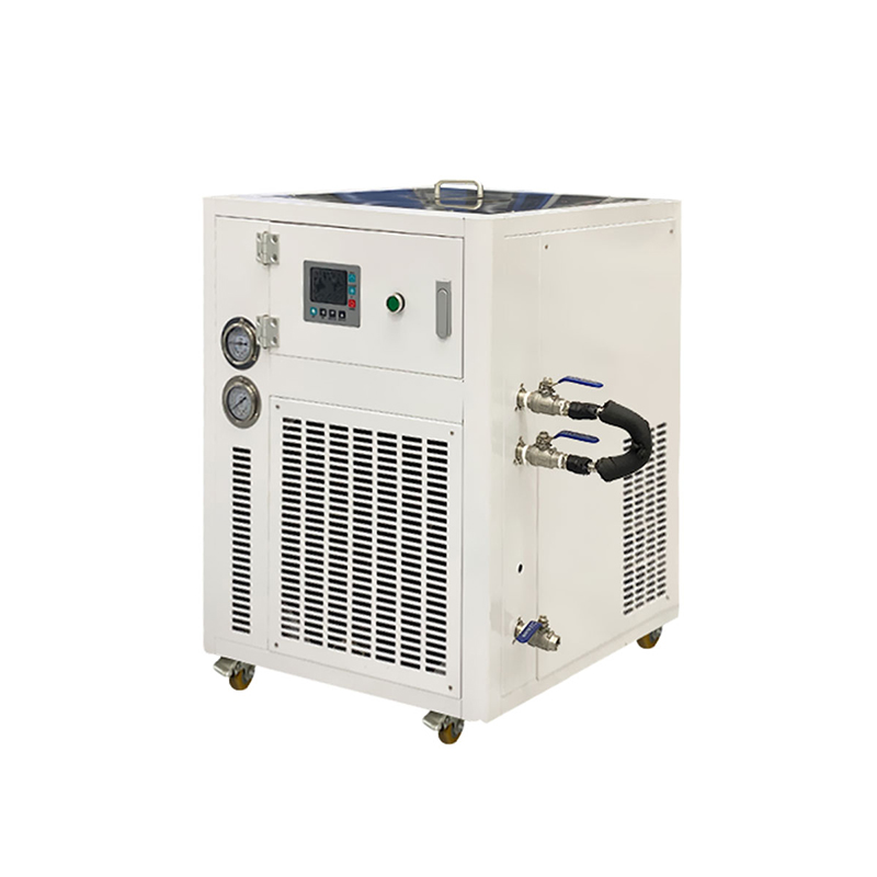 高低温循环一体机